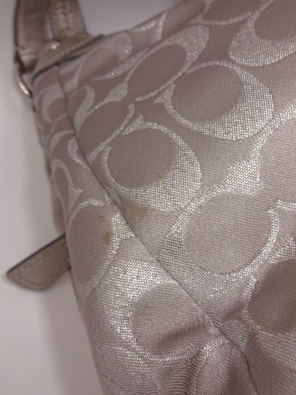 Coach Soho Metallic Silver Signature Jacquard Hobo Shoulder Bag Purse F18911 - Picture 12 of 16